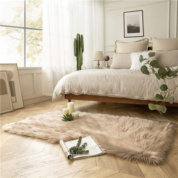 faux fur rug,Fluffy Shaggy Area Rug Ultra Soft 3x5 Feet Rectangle Fur Rug Beige - Picture 3 of 6